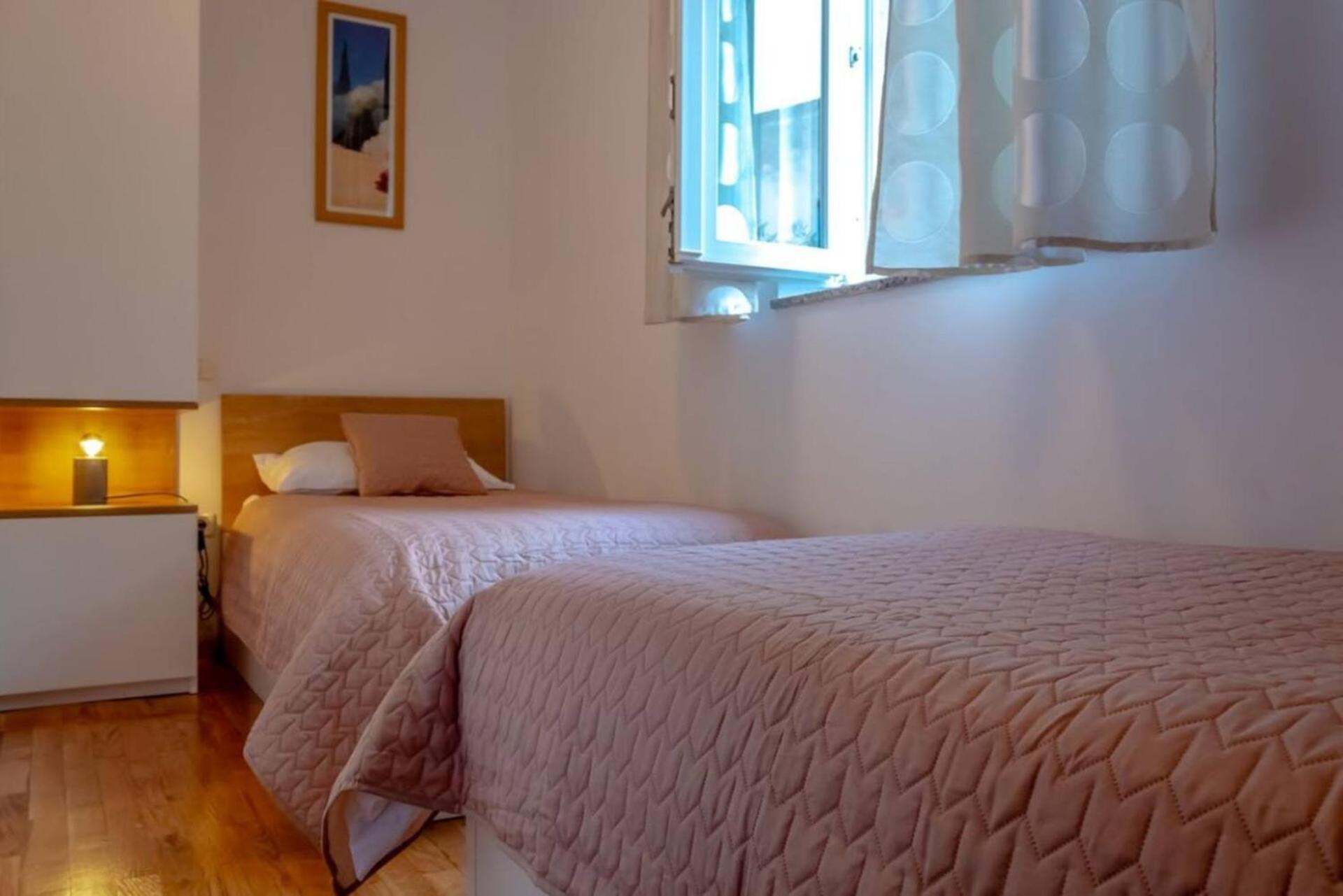 Comfort And Affordable Slavica